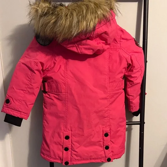 Stylish Pink Kids Puffer Coat with Faux Fur Hood - Picture 3 of 6